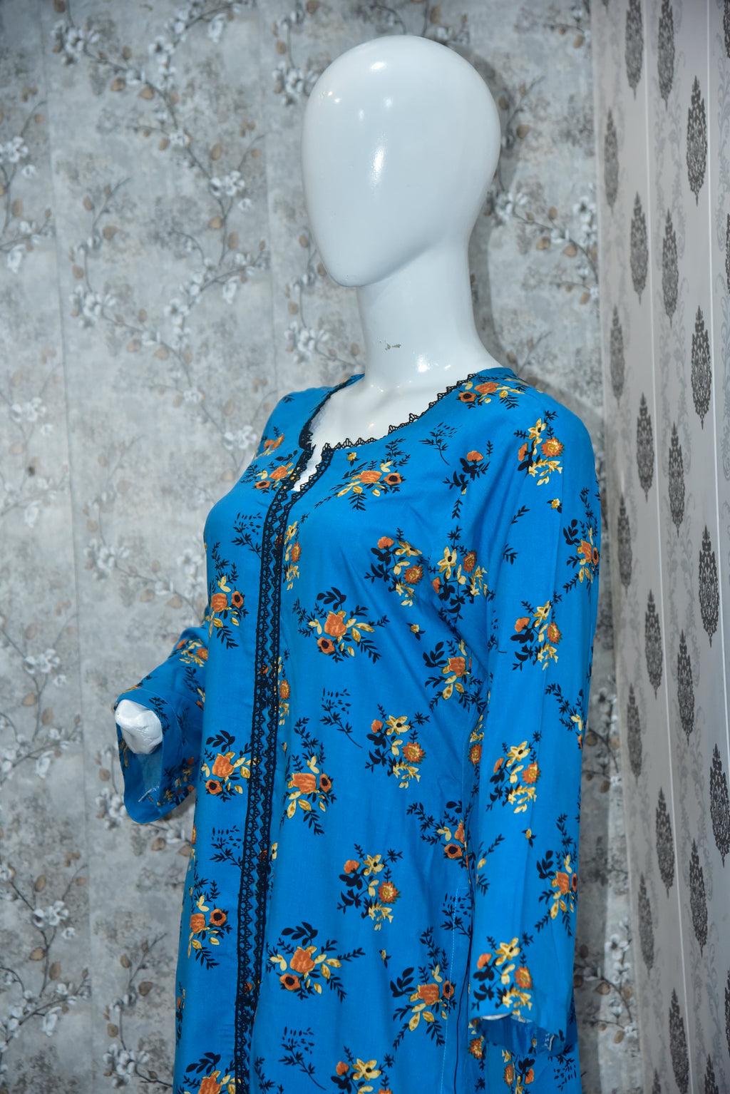 2 Piece Linen Stitched Suit