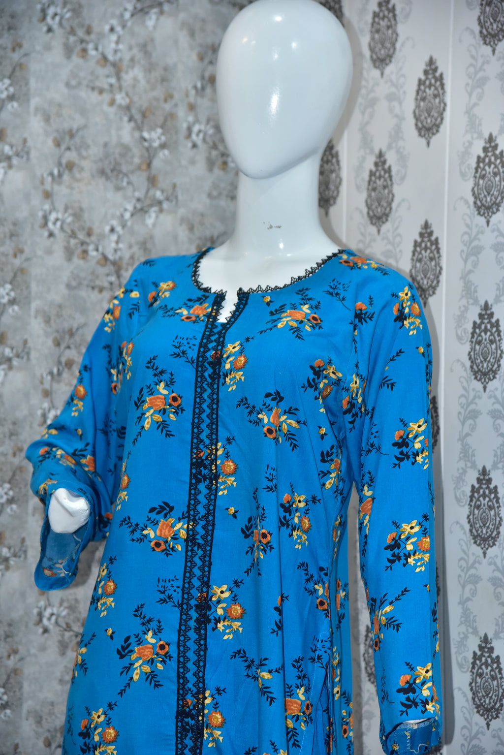 2 Piece Linen Stitched Suit